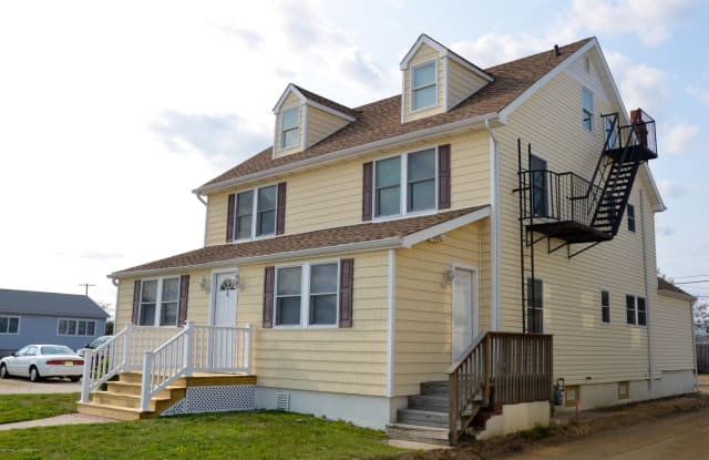25 Parkway - 25 Parkway, Point Pleasant Beach, NJ 08742