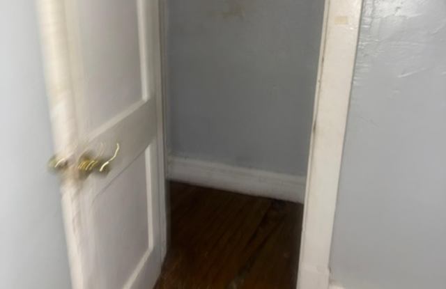 3738 Sylvan Pl Gallery 3