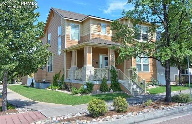 Large updated home with mountain views! photos photos