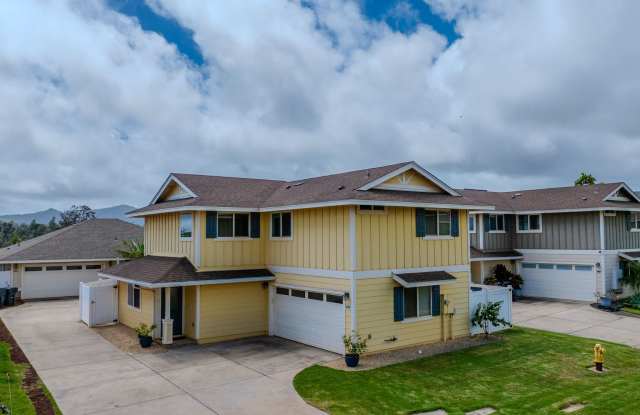 Furnished Large 4 Bedroom, 2.5 Bathroom Home In Lihue! photos photos
