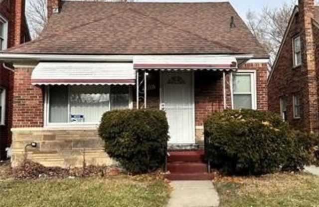 11733 Minden Street photos photos