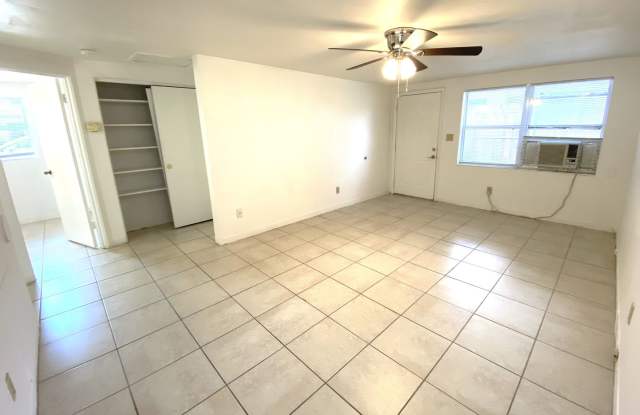 908 SW 6th Ave - Pet Friendly! photos photos