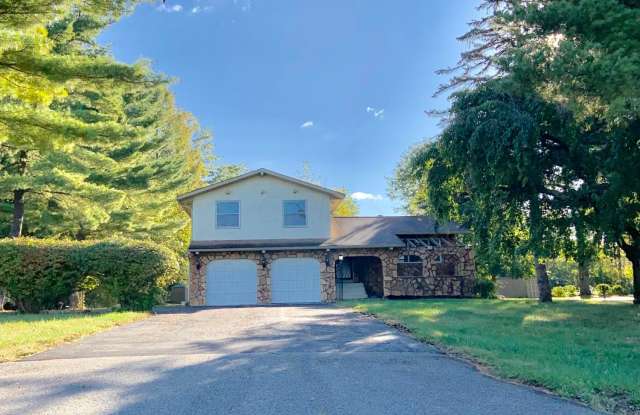 3172 Oak Spring Street - 3172 Oak Spring Street, Columbus, OH 43219