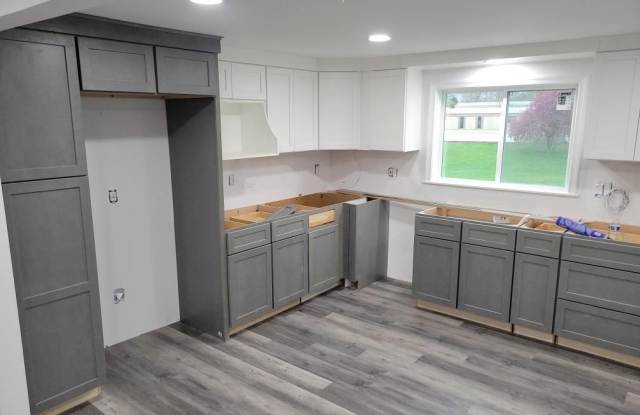 1574 MIDDLEWAY PIKE - 1574 Middleway Pike, Berkeley County, WV 25428 1574 MIDDLEWAY PIKE - 1574 Middleway Pike, Berkeley County, WV 25428