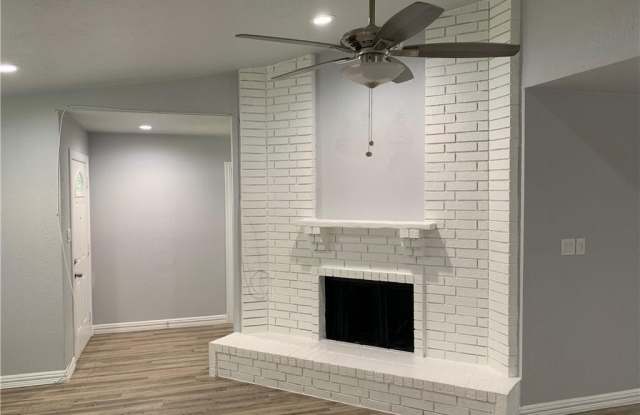 5601 Squires Drive Gallery 3