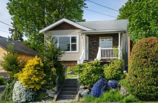 516 N 84th St - 516 North 84th Street, Seattle, WA 98103