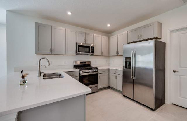 Newly developed Lakefront 3B/2B home in Eaves Bend Community available for LONG-TERM Renting!!!!! photos photos