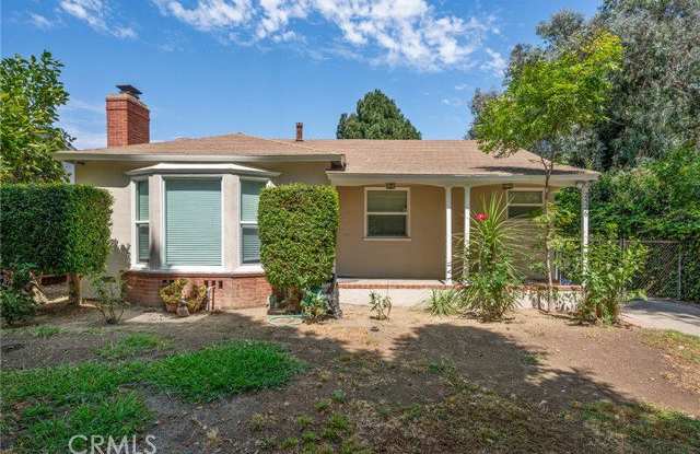 2526 Purdue Avenue photos photos