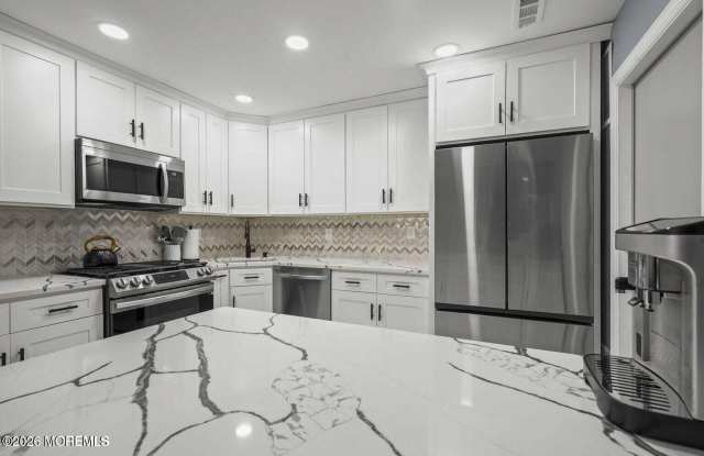701 Zlotkin Circle photos photos