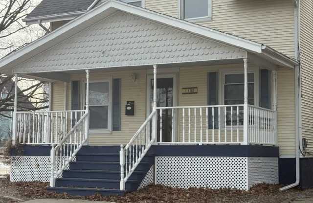 Stunning 3-Bedroom Home with Everything You’ve Been Looking For! photos photos