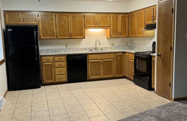 7008 Longmeadow Road Gallery 4