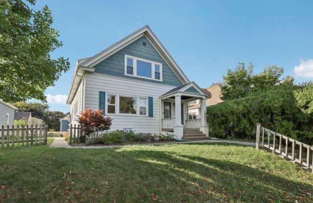 4533 N Bartlett Ave photos photos
