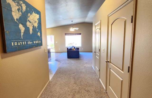 Fantastic Three Bedroom Home Gallery 4