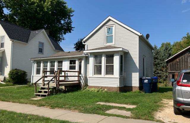 143 S Mill St photos photos