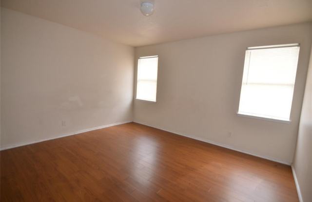 10618 Gleneagles Lane Gallery 3
