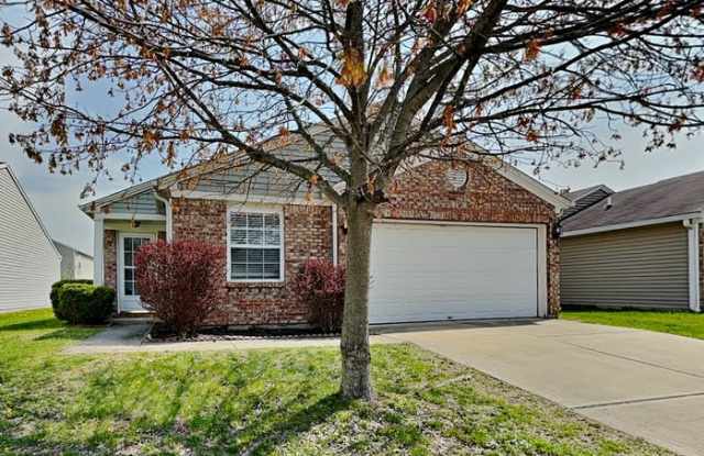 1729 Feather Reed Lane - 1729 Feather Reed Lane, Greenwood, IN 46143