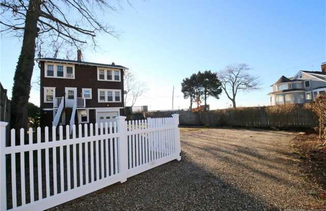 19 Soundview Drive Gallery 3