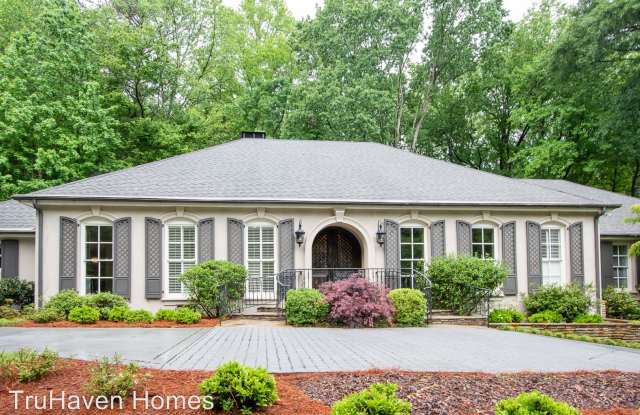 4402 Whitewater Creek Rd. Gallery 2