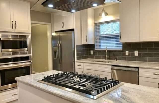9907 Ridgehaven Drive Gallery 2