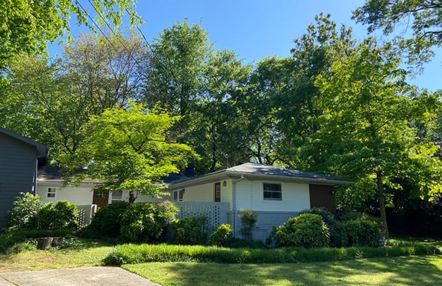 2037 Briarcliff Rd - 2037 Briarcliff Road Northeast, North Druid Hills, GA 30329