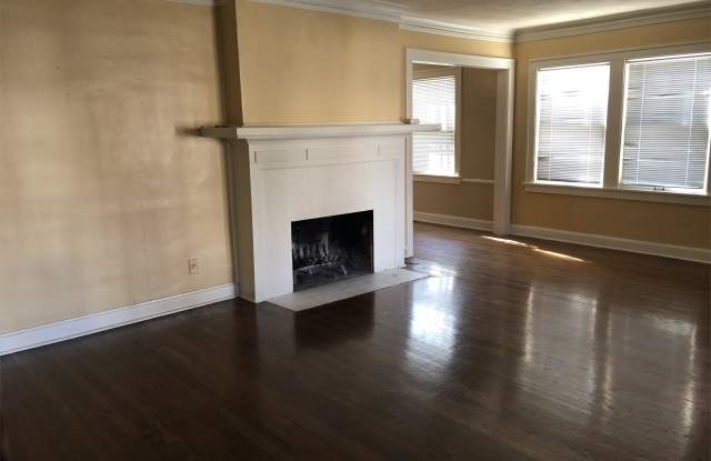 201 West 51 Terrace - 1 Gallery 4