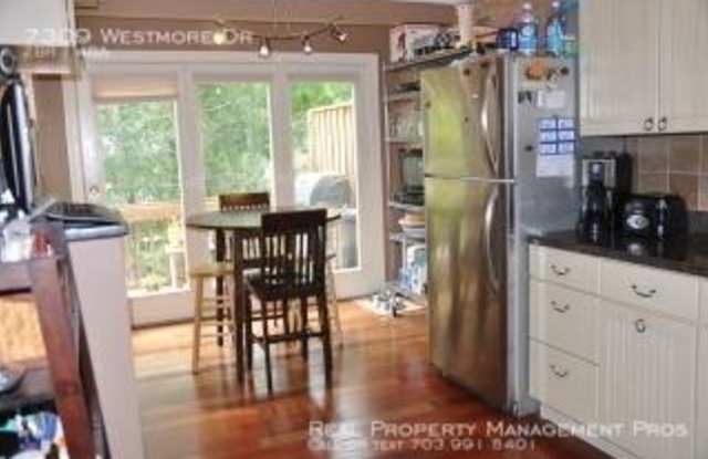 7309 Westmore Dr Gallery 2