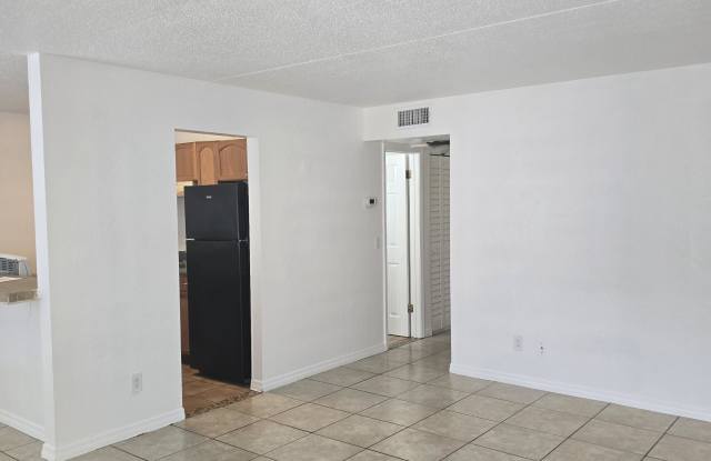 415 North Halifax Avenue - 1unit 109 photos photos
