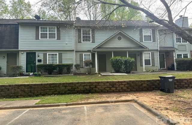 3912 Briarhill Drive photos photos
