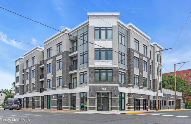 120 Monmouth Street unit: 210 photos photos