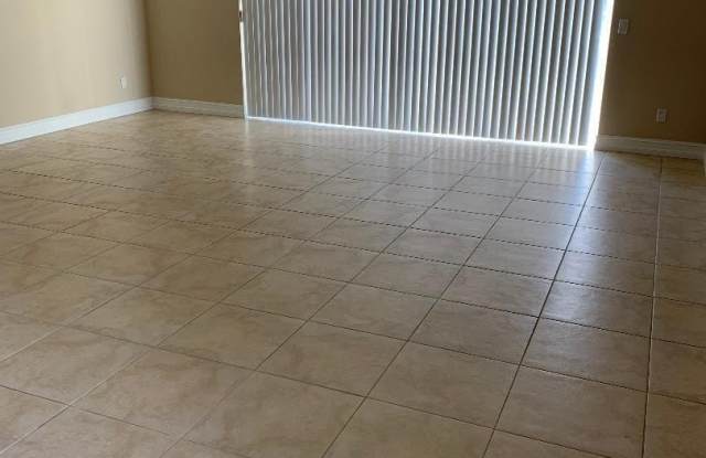 1176 Pinewood Lake Court Gallery 2