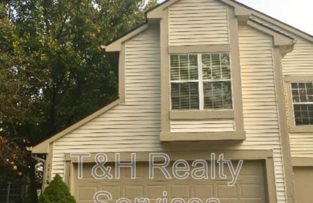 6410 Bayside North Dr - 6410 Bayside North Drive, Indianapolis, IN 46250