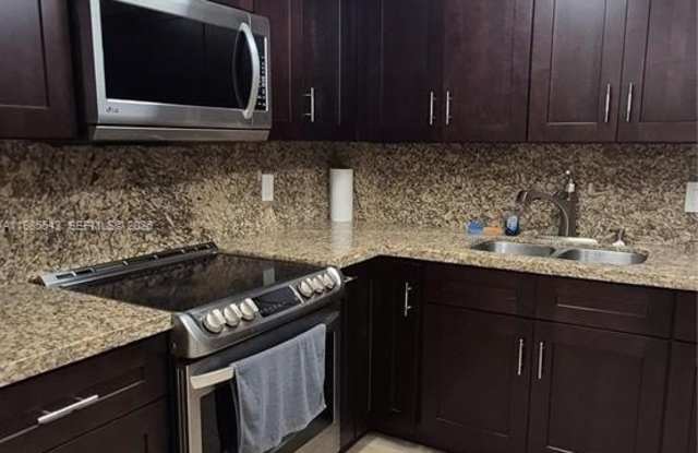 14401 N Kendall Dr photos photos