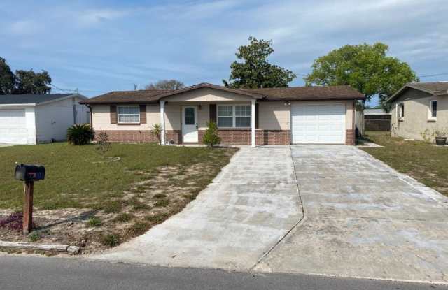 3bed, 1 bath Beauty with a BONUS ROOM with recently renovated kitchen & bath, fully fenced in yard & a large shed!! photos photos 3bed, 1 bath Beauty with a BONUS ROOM with recently renovated kitchen & bath, fully fenced in yard & a large shed!! photos photos