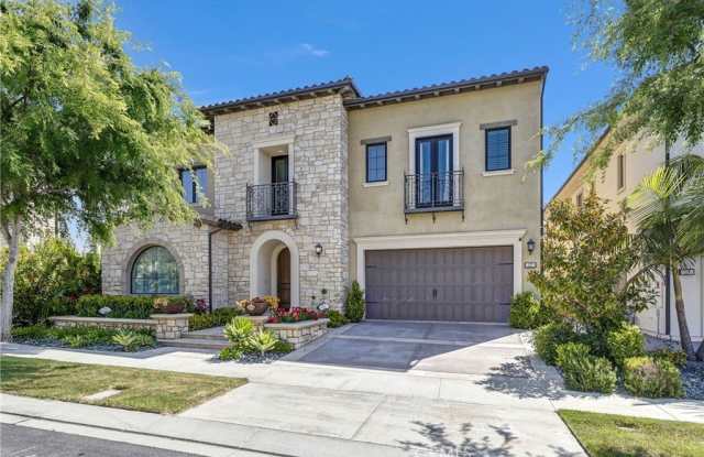 117 Interstellar - 117 Interstellar, Irvine, CA 92618 117 Interstellar - 117 Interstellar, Irvine, CA 92618