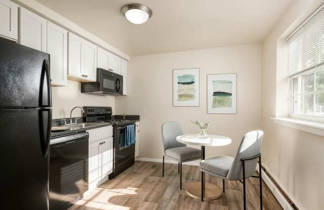 Audubon Manor photos photos