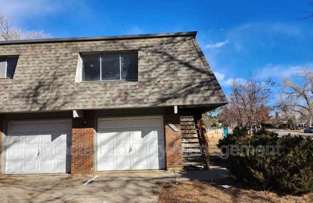 2739 Leisure Drive photos photos