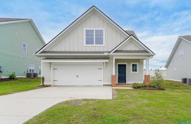 408 Summit Lakes Drive - 408 Summit Lakes Drive, Athens, AL 35613