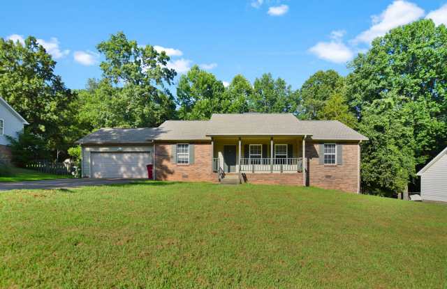 Pet Friendly Three Bedroom! photos photos