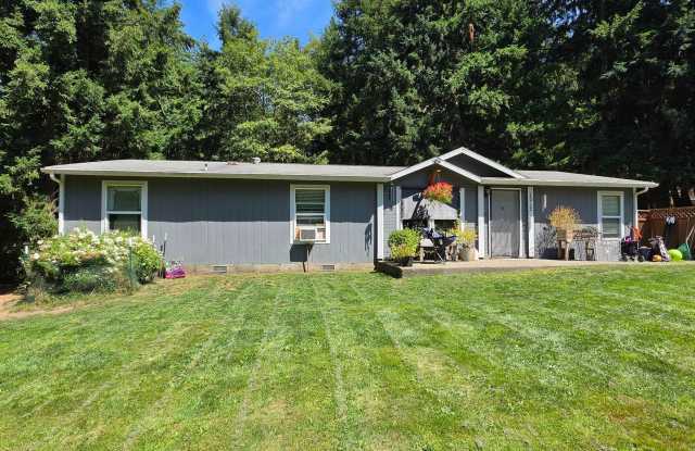 Spacious 3BR Rambler with Large Shop & Office! photos photos