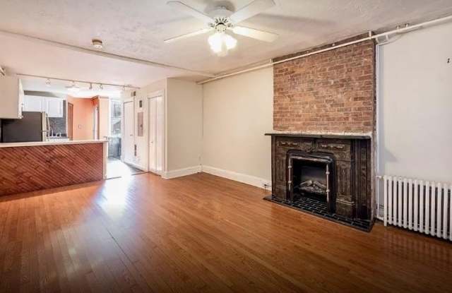 343 1/2 8TH ST photos photos