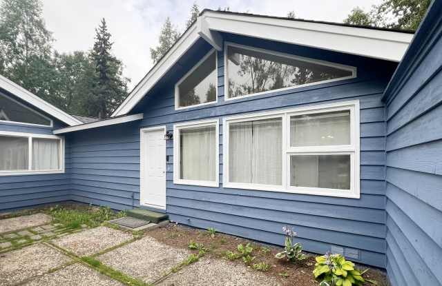 1235 Crescent Drive photos photos