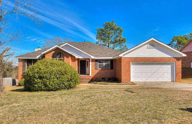 Updated 3 bed, 2 bath brick ranch with 2 car garage and oversized back deck - 3509 Hilltop Drive, Augusta, GA 30906