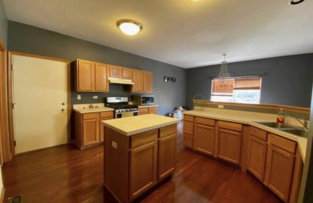 1029 Woodview Court Gallery 2