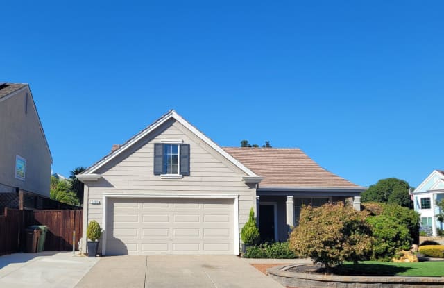 Spacious 3BR/2BA Single-Story in Brentwood with Included Landscaping & Pest Service! Gallery 1