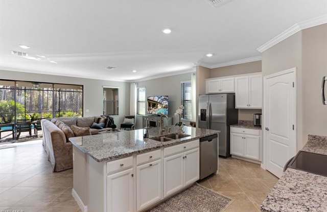 19343 Elston WAY Gallery 4