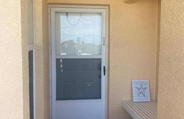 4460 FAIRWAYS Boulevard Gallery 2
