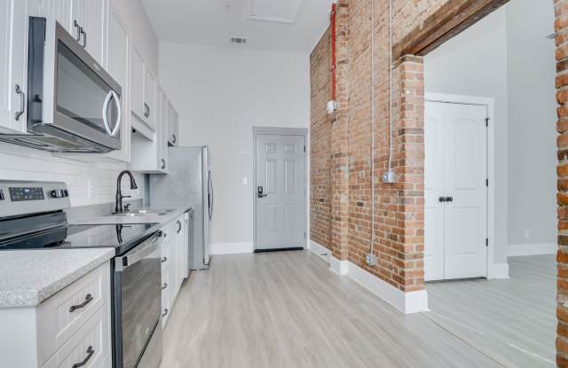 1 Bedroom 1 Bathroom Apartment in Harlem photos photos