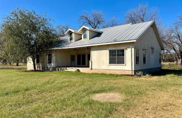 468 Weyrich Farms Rd photos photos