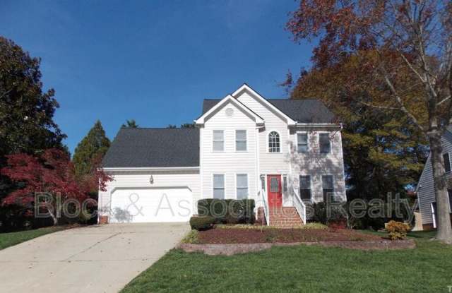1905 Castleburg Drive photos photos