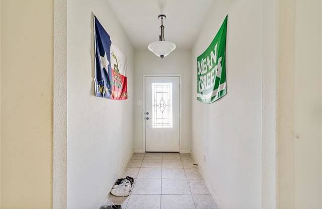 2425 Summer Trail Drive Gallery 4
